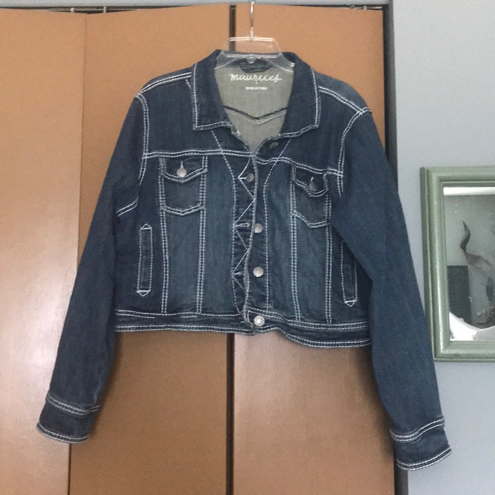 Maurice’s Short Jean Jacket Size 1/Size 16